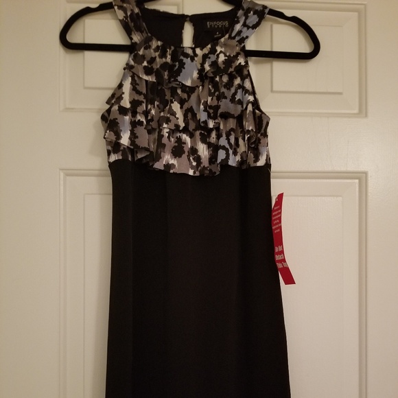 Outfit - Picture 4 of 8